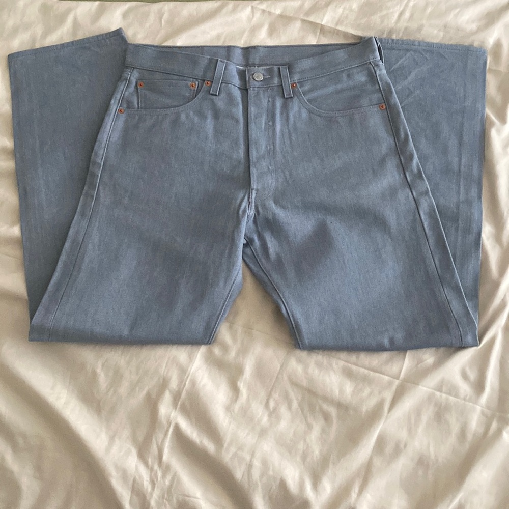 Levi’s Pants - Picture 3 of 3